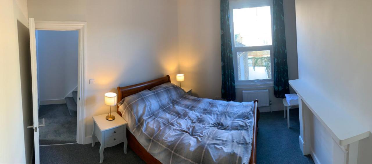 The Dimmer 2 Bedroom Apartment ロンドン エクステリア 写真